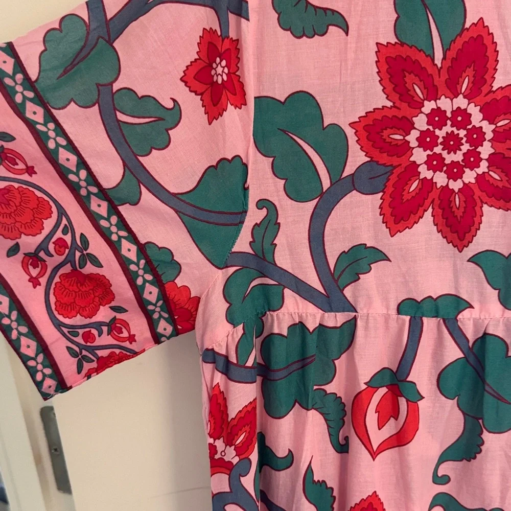 Jcrew Beachwear Floral Pink and Green V-neck Tunic Dress / Cover up - Picture 8 of 9